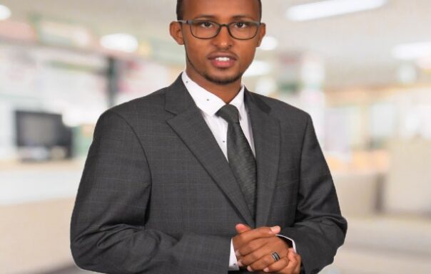 Qoraaga Qormada, Ahmed Artan, Somali politician