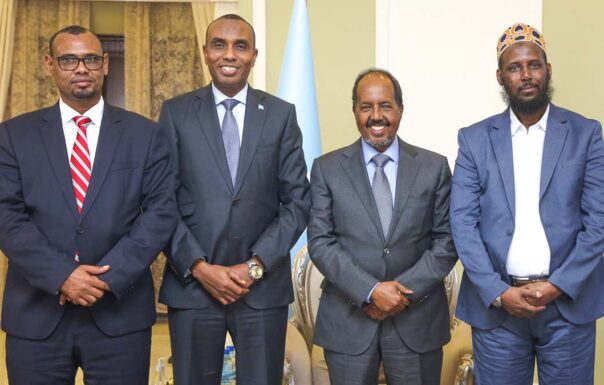 Madaxweyne Xasan Sheekh iyo Golaha wasiirada