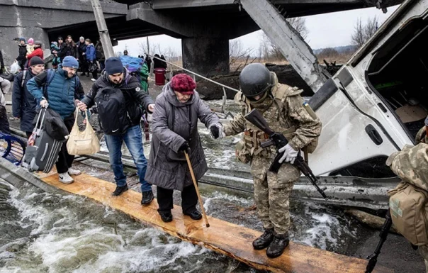 Shacabka dalka Ukraine oo ka cabanaya gaas & koronto la'aan, xilli uu qabow daran ka jiro dalkaasi