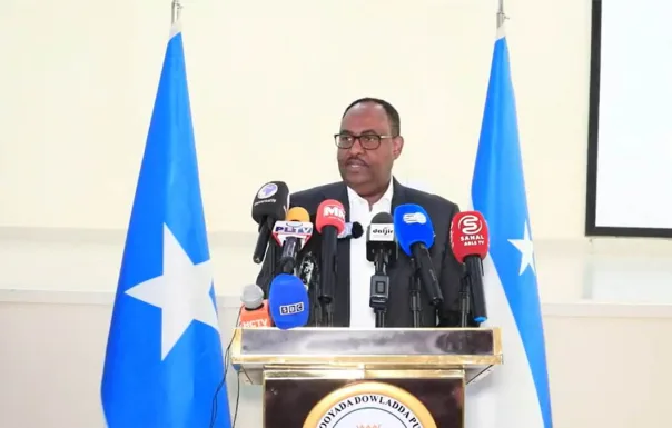 Madaxweynaha Puntland Siciid Deni oo ka hadlay xaaladda Laascaanood iyo tan doorashada qof & cod