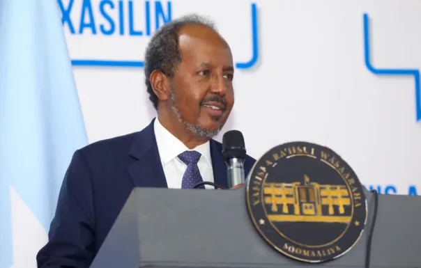 Madaxweyne Xasan Sheekh oo guul weyn ku tilmaamay samata-bixinta dadka la dhibaateysnaa abaaraha ka jiray dalka