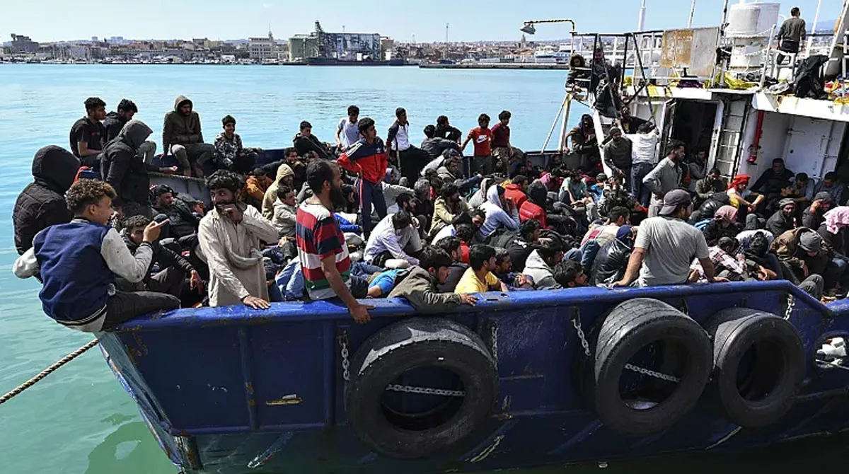 По меньшей мере 87 мигрантов погибли при опрокидывании лодки у берегов Мавритании