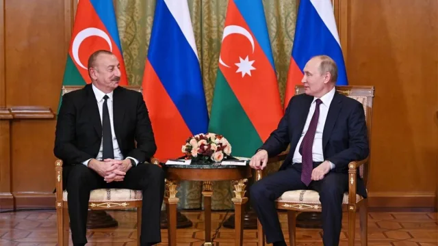 ilham Aliyev and Vladimir Putin